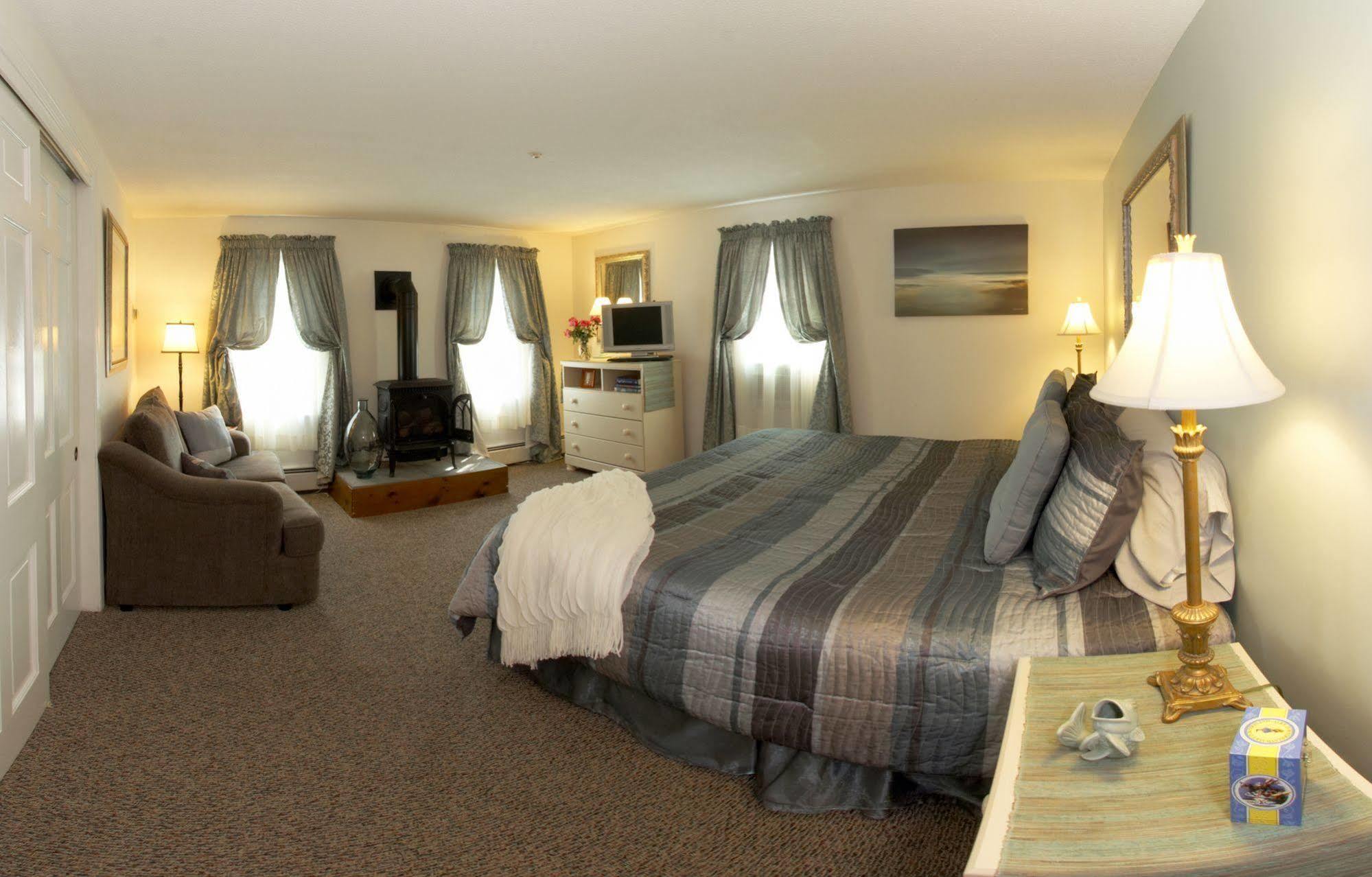 Lamb And Lion Inn Barnstable Exterior foto